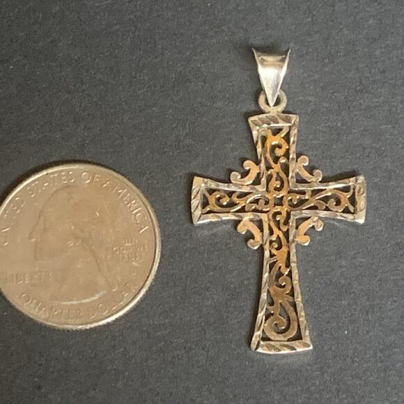 Sterling Silver & Gold Two Tone Cross Pendant Diamond Cut & Filigree - Picture 6 of 9